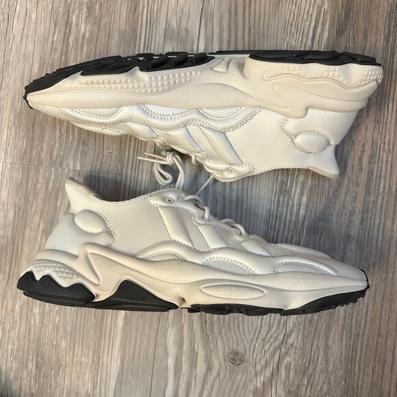 Adidas Ozweego Tech Clear Granite Men’s Size 9
Excellent Condition - Picture 4 of 8